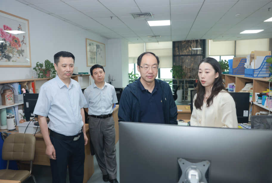 中國外文局副局長于運全一行到安徽新媒體集團調(diào)研