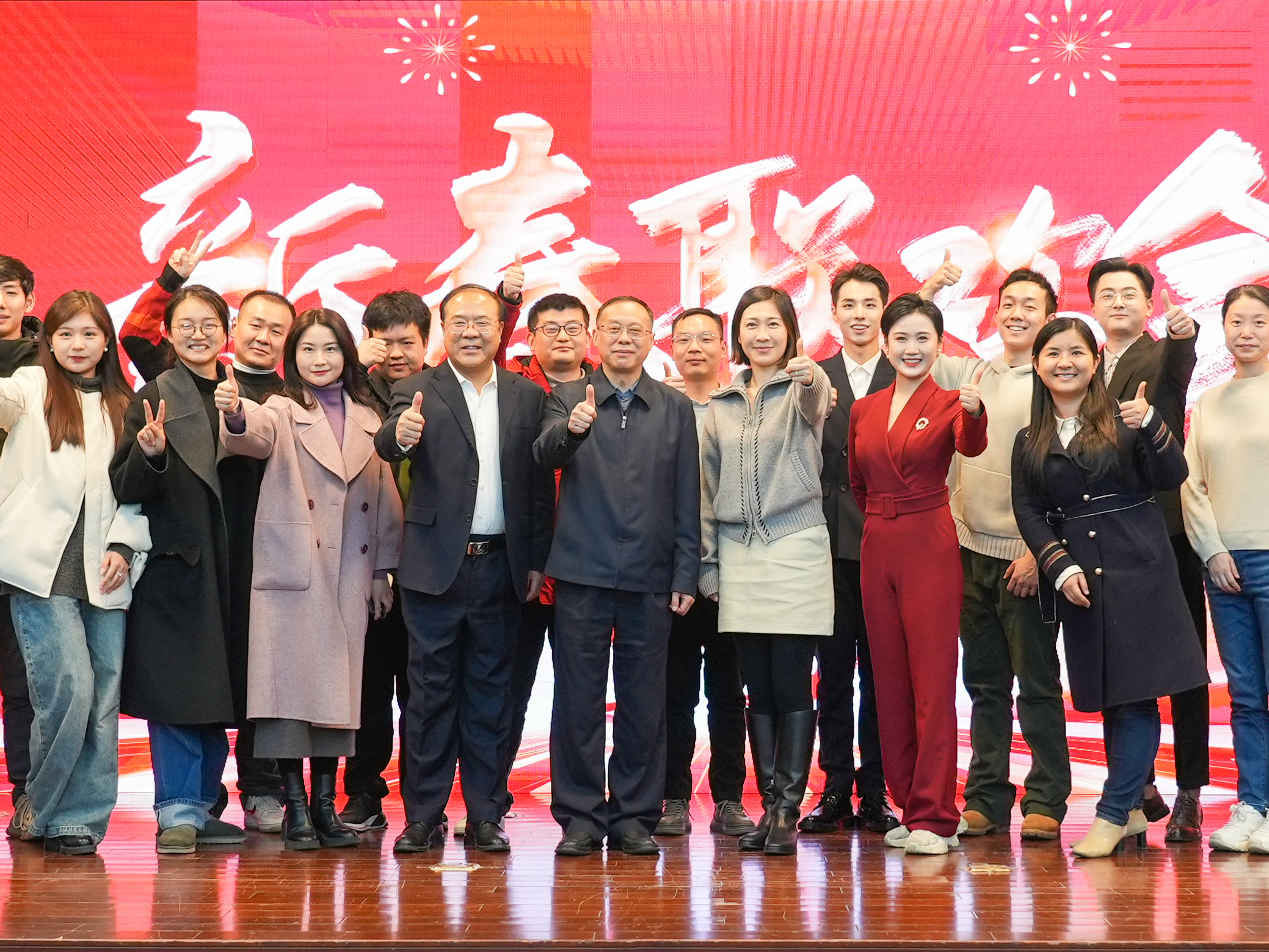 自編自導(dǎo)自演！ 安徽新...