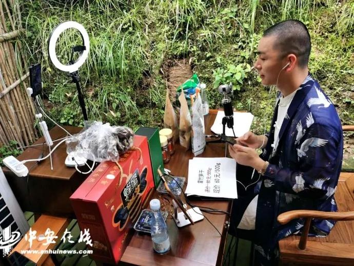 “帶貨”帶到斷貨！七位駐村第一書記組團(tuán)夸家底（附中獎(jiǎng)名單）